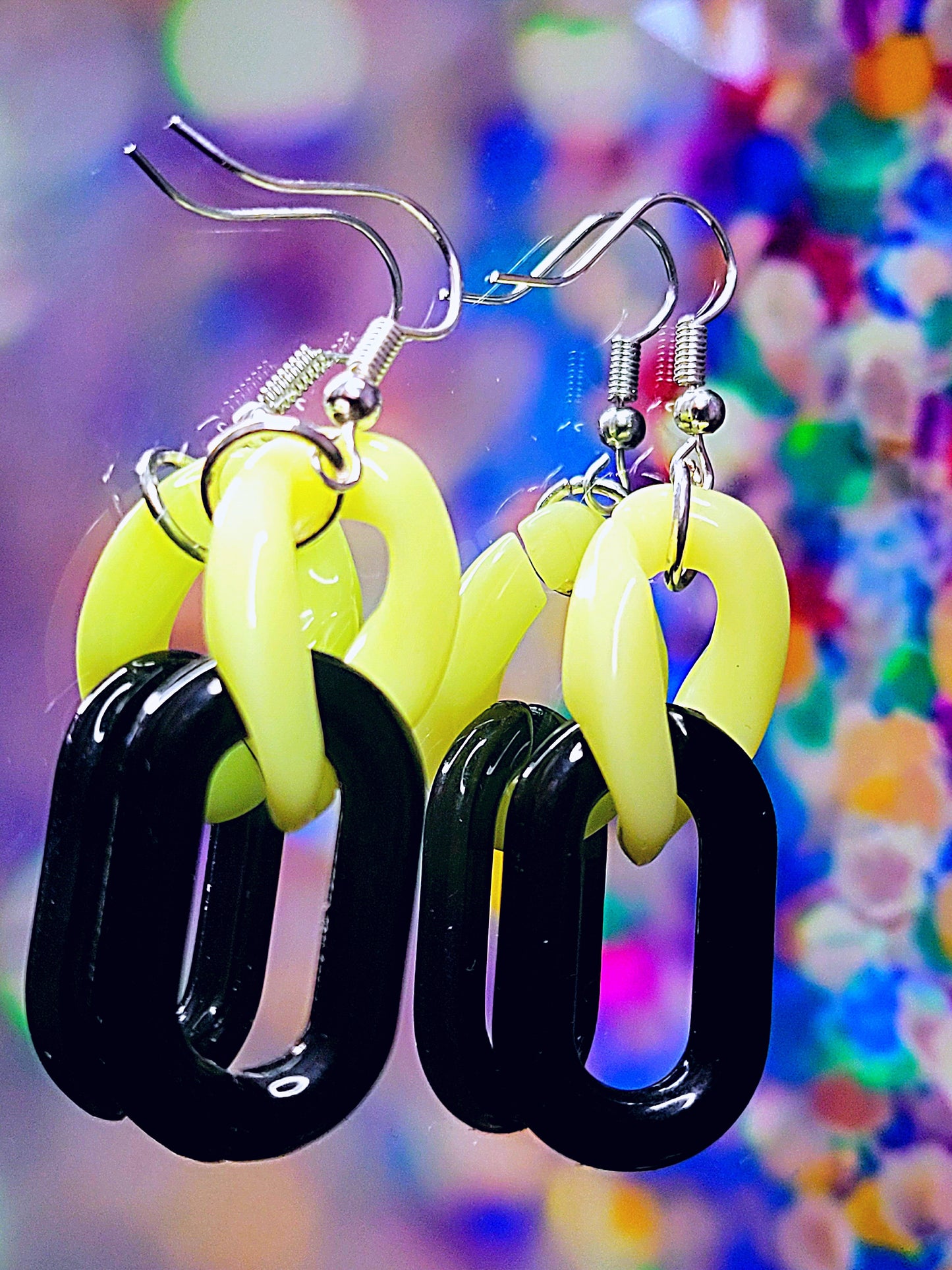 Neon link earrings (yellow)